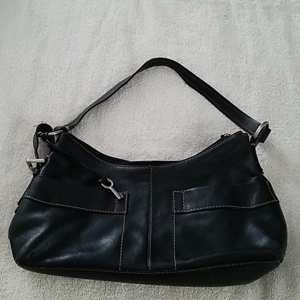 Black leather Fossil handbag